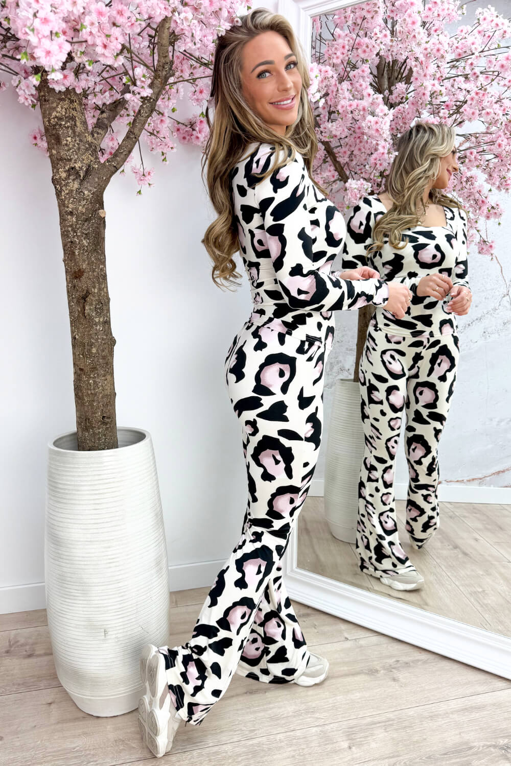 Big leopard squared travel topje - Roze - Image 4