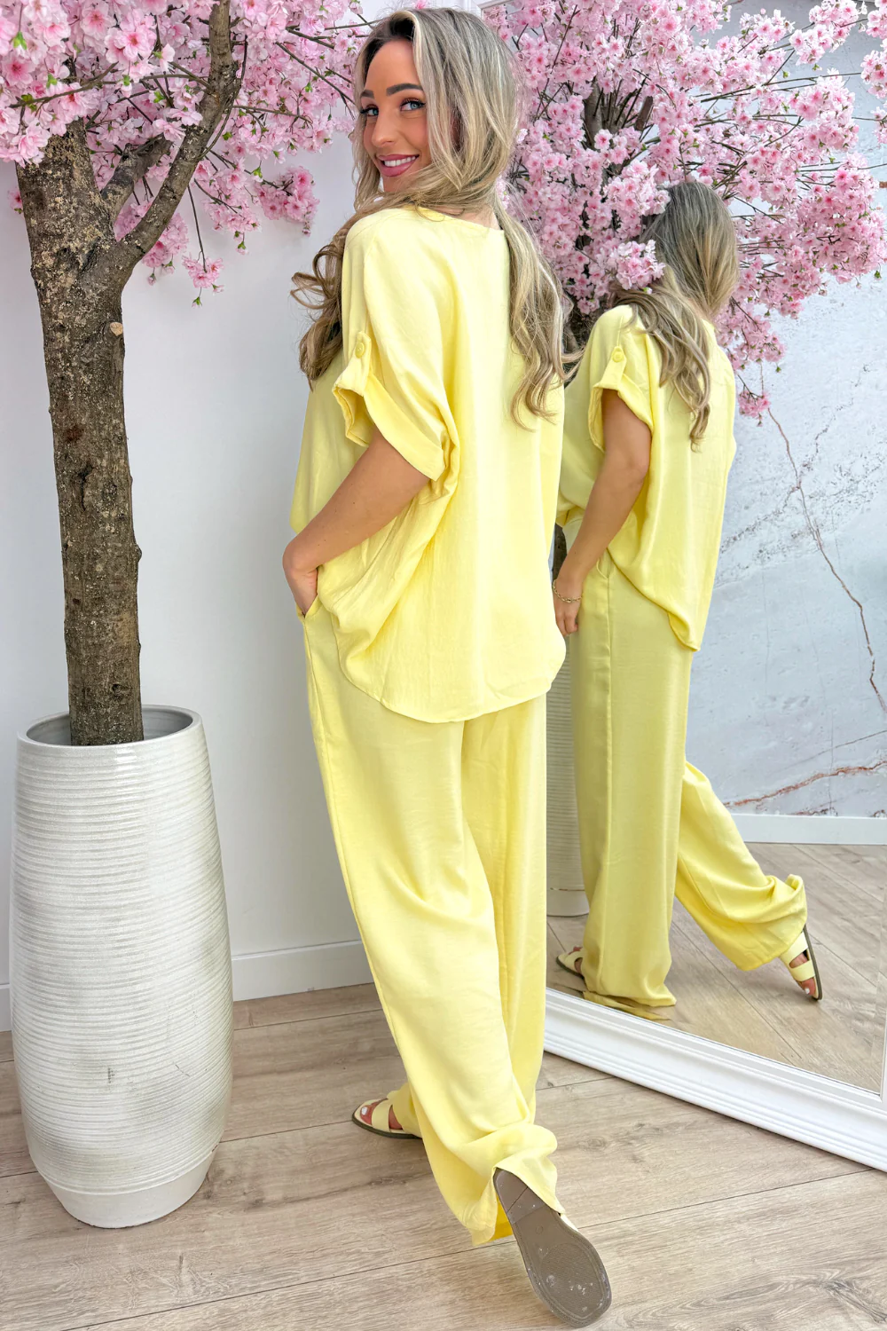 Everyday ease co-ord - Geel - Image 4