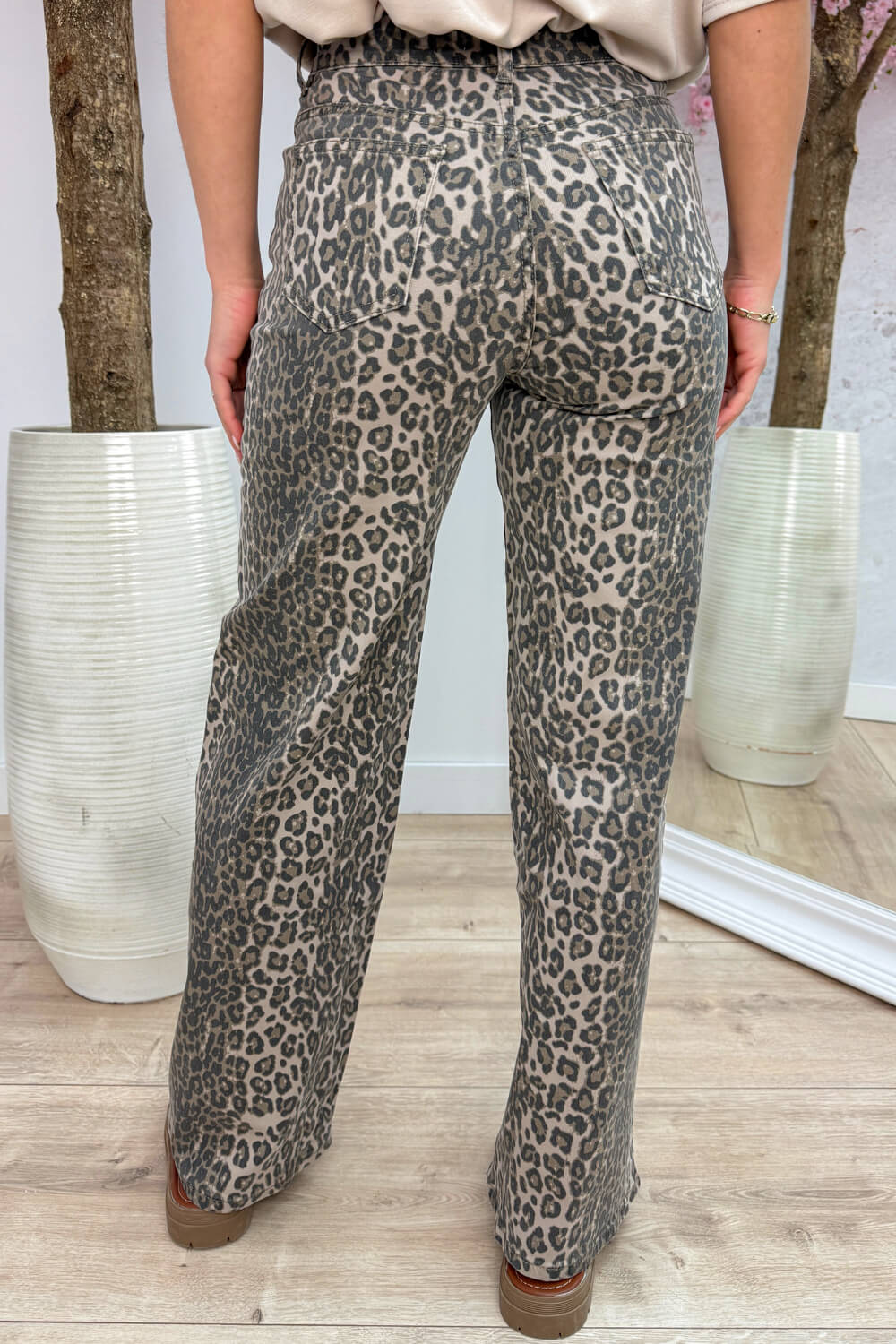 Spot on leopard dad fit jeans - Taupe - Image 2