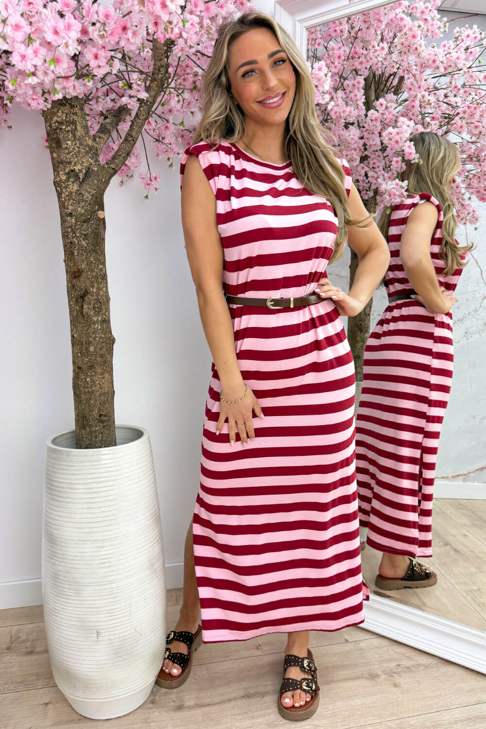 Statement stripe dress (Incl. riem) - Bordeaux - Image 3