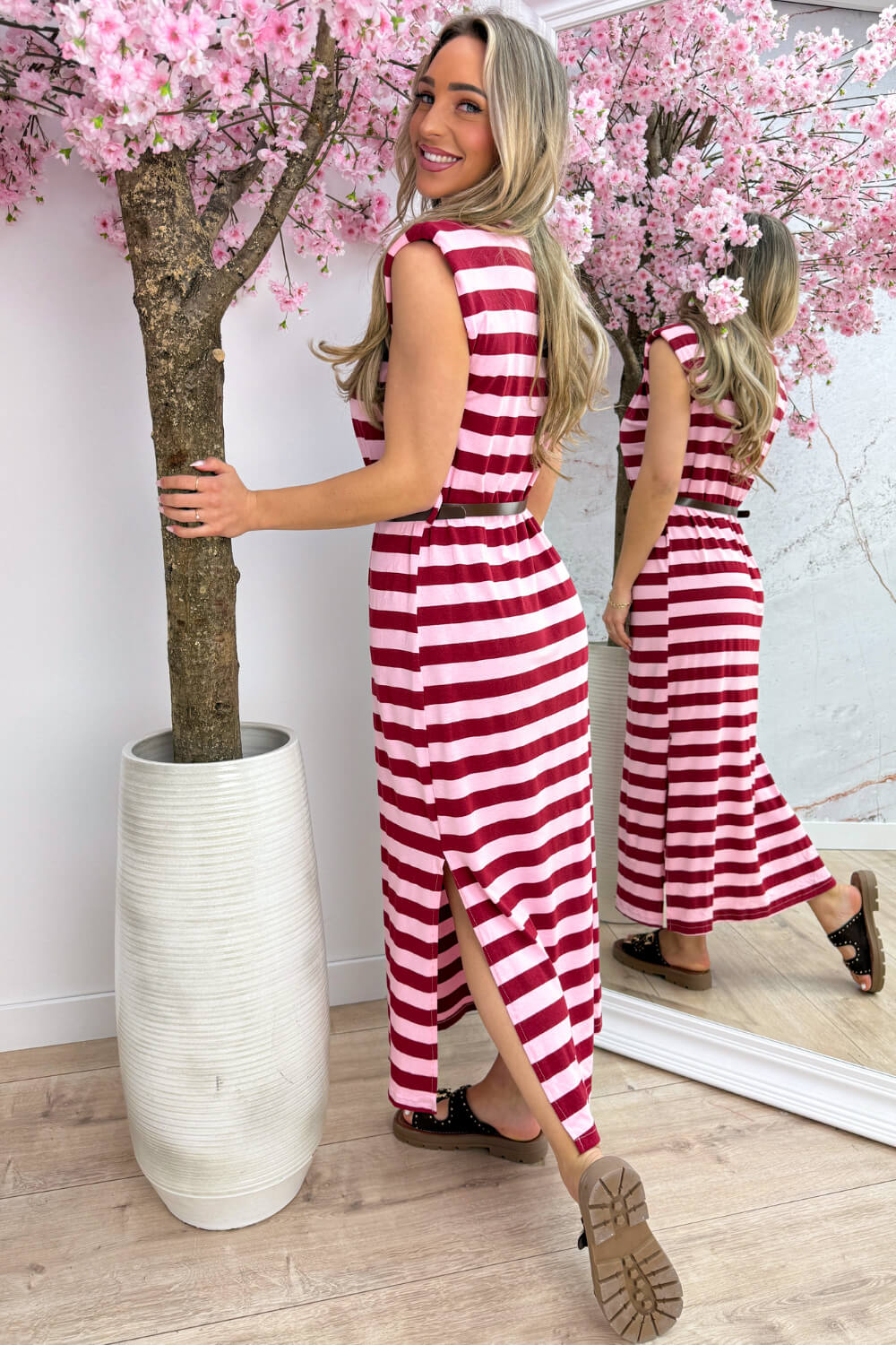Statement stripe dress (Incl. riem) - Bordeaux - Image 4