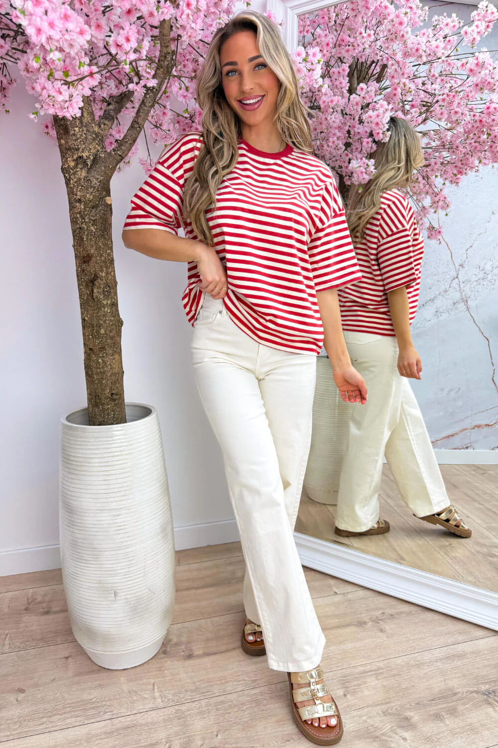 Stripes are hot T-shirt - Rood - Image 2