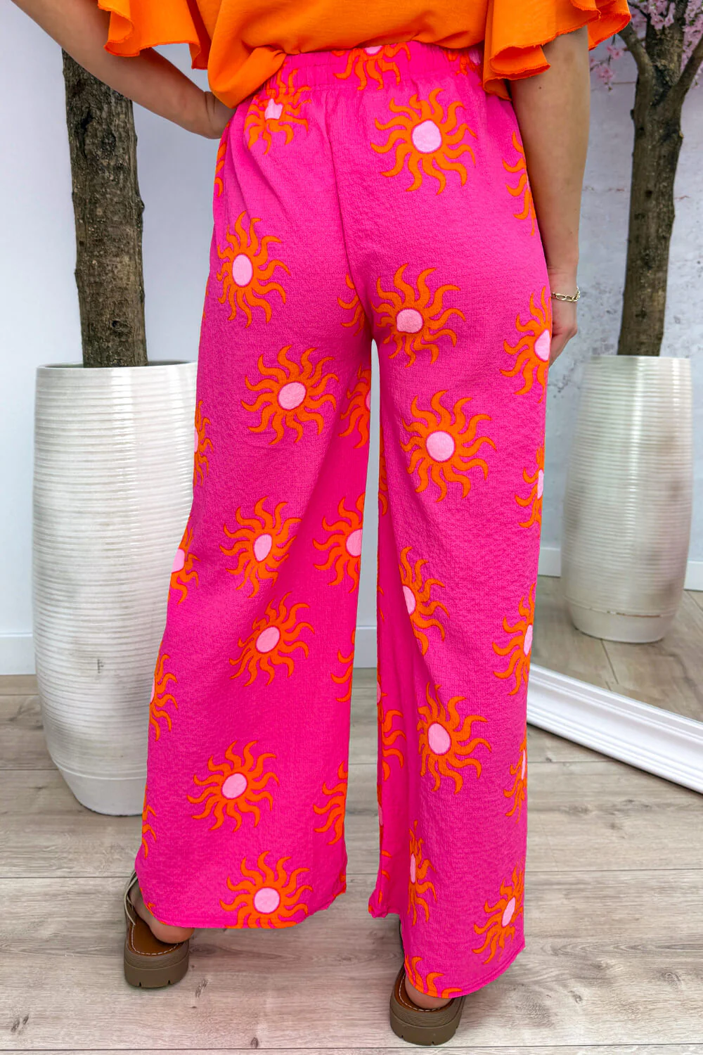 Sunny side flowy pants - Fuchsia - Image 2